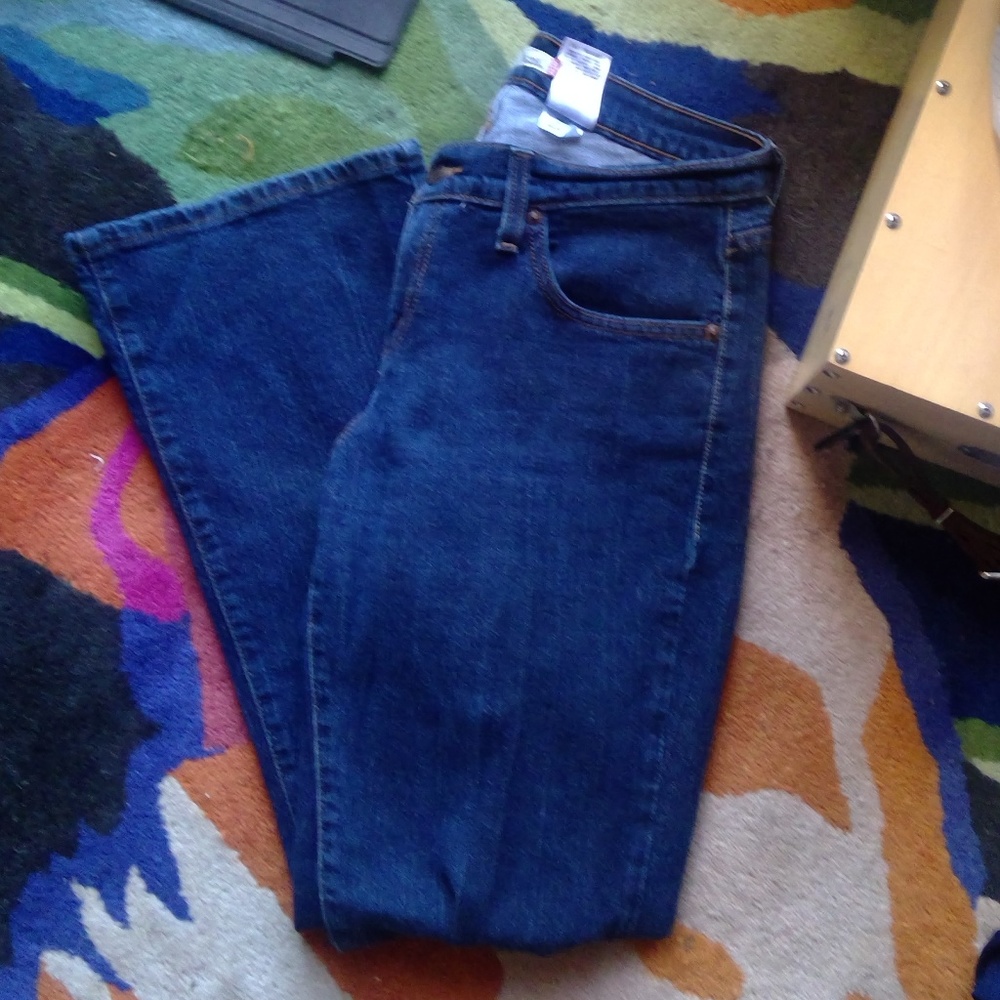 Levis curvy jean flared